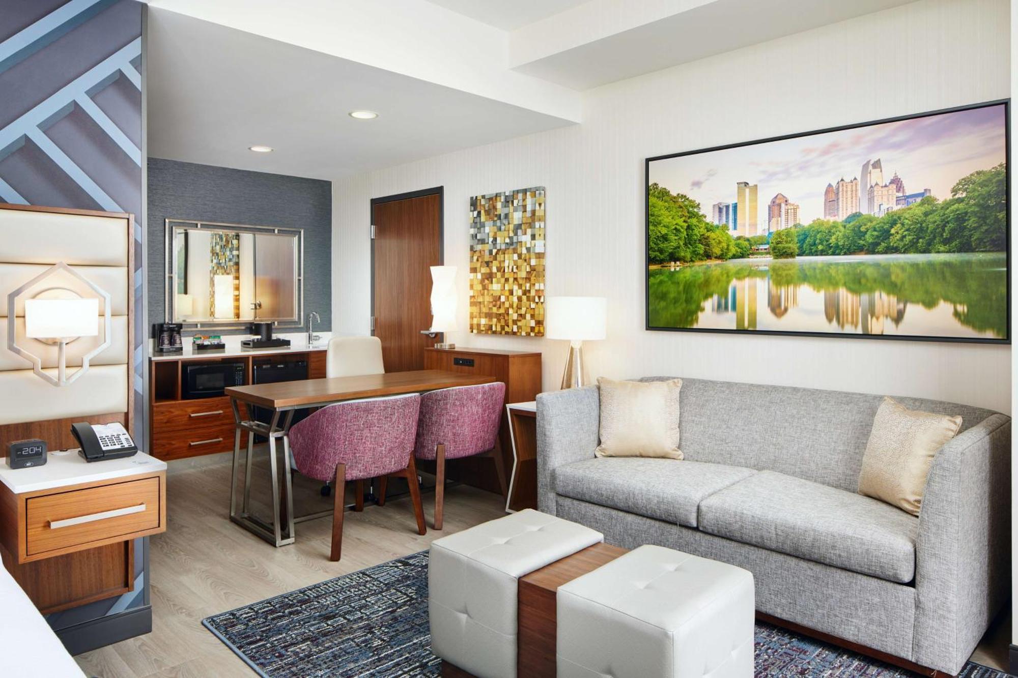 Embassy Suites By Hilton Atlanta Airport North Hapeville Екстер'єр фото