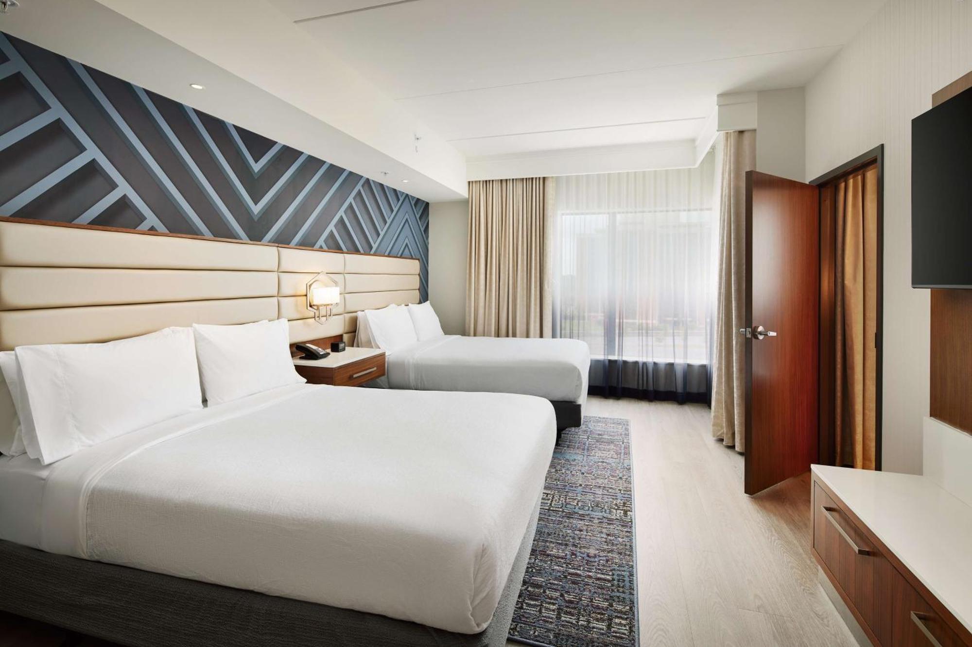 Embassy Suites By Hilton Atlanta Airport North Hapeville Екстер'єр фото